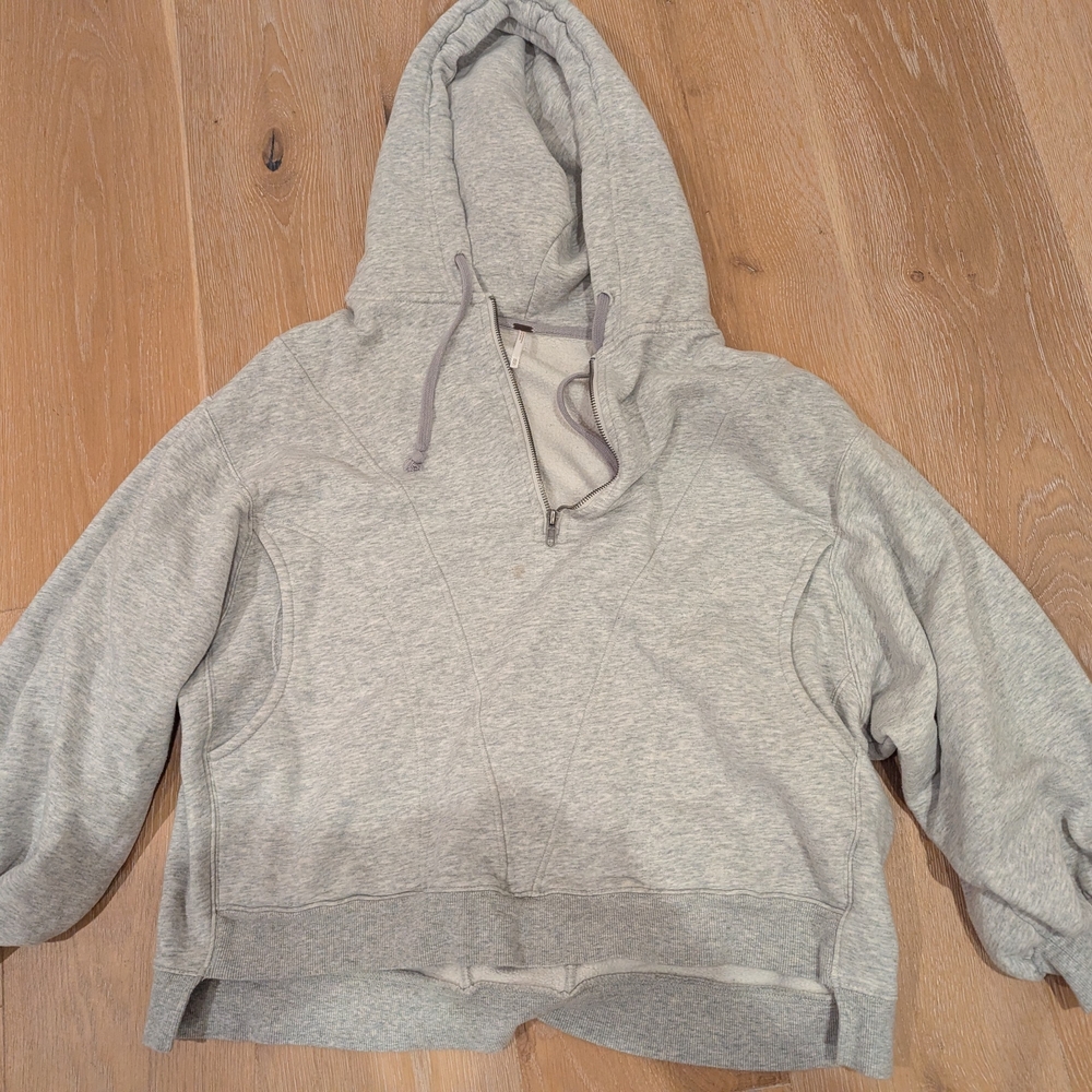 Free People Cropped Pullover Hoodie in Heathered Gray